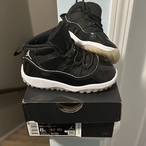 Jordan 11 Retro toddler 8C